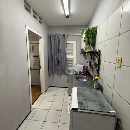 Apartamento Com 2 Qtos, 1 Banheiro, Mobiliado, Fogão Com Gás, Gostaria Em Ceará Fortaleza (Ceara)